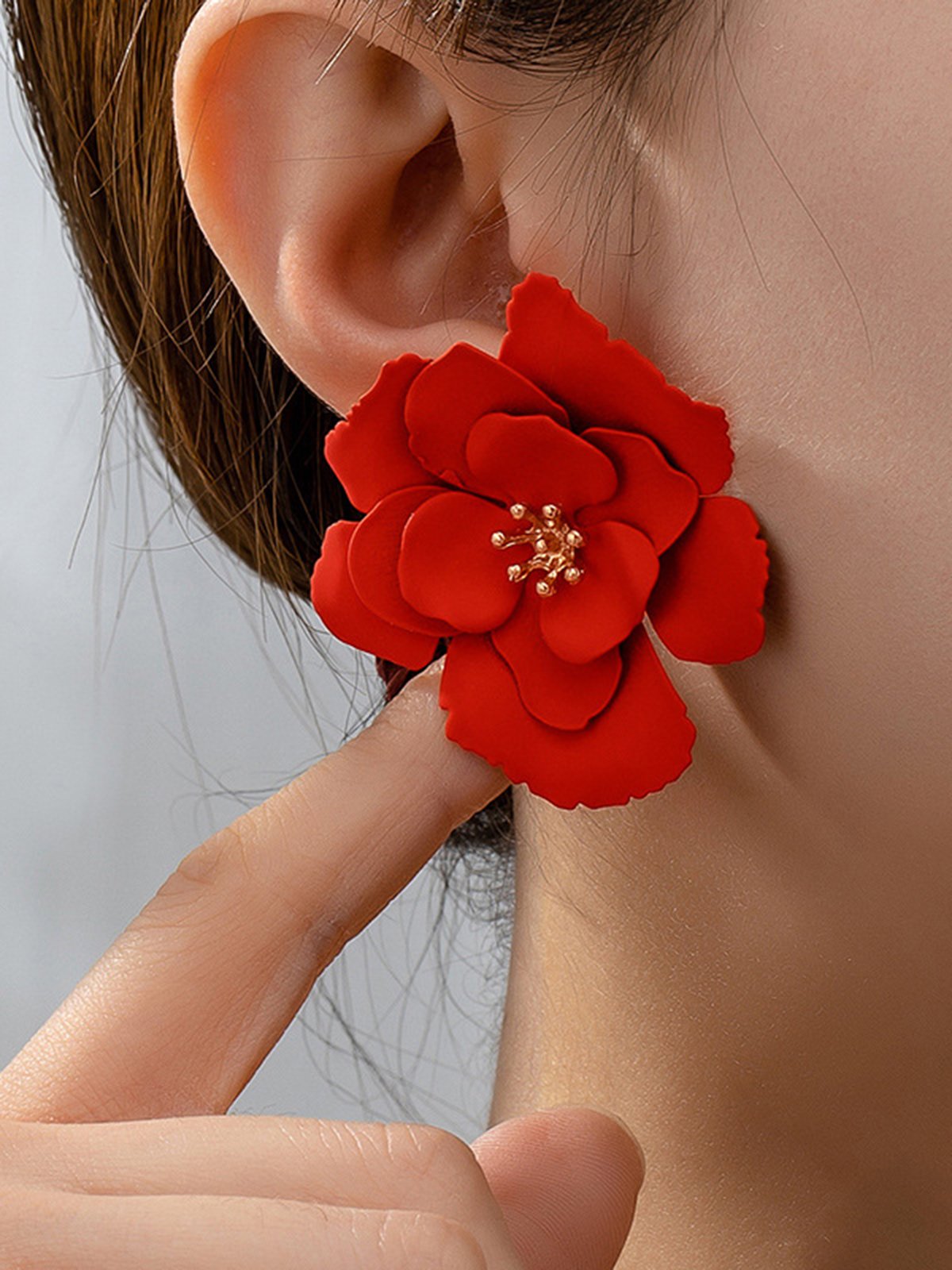 1pair Elegant Flower Rhinestone Stud Earrings