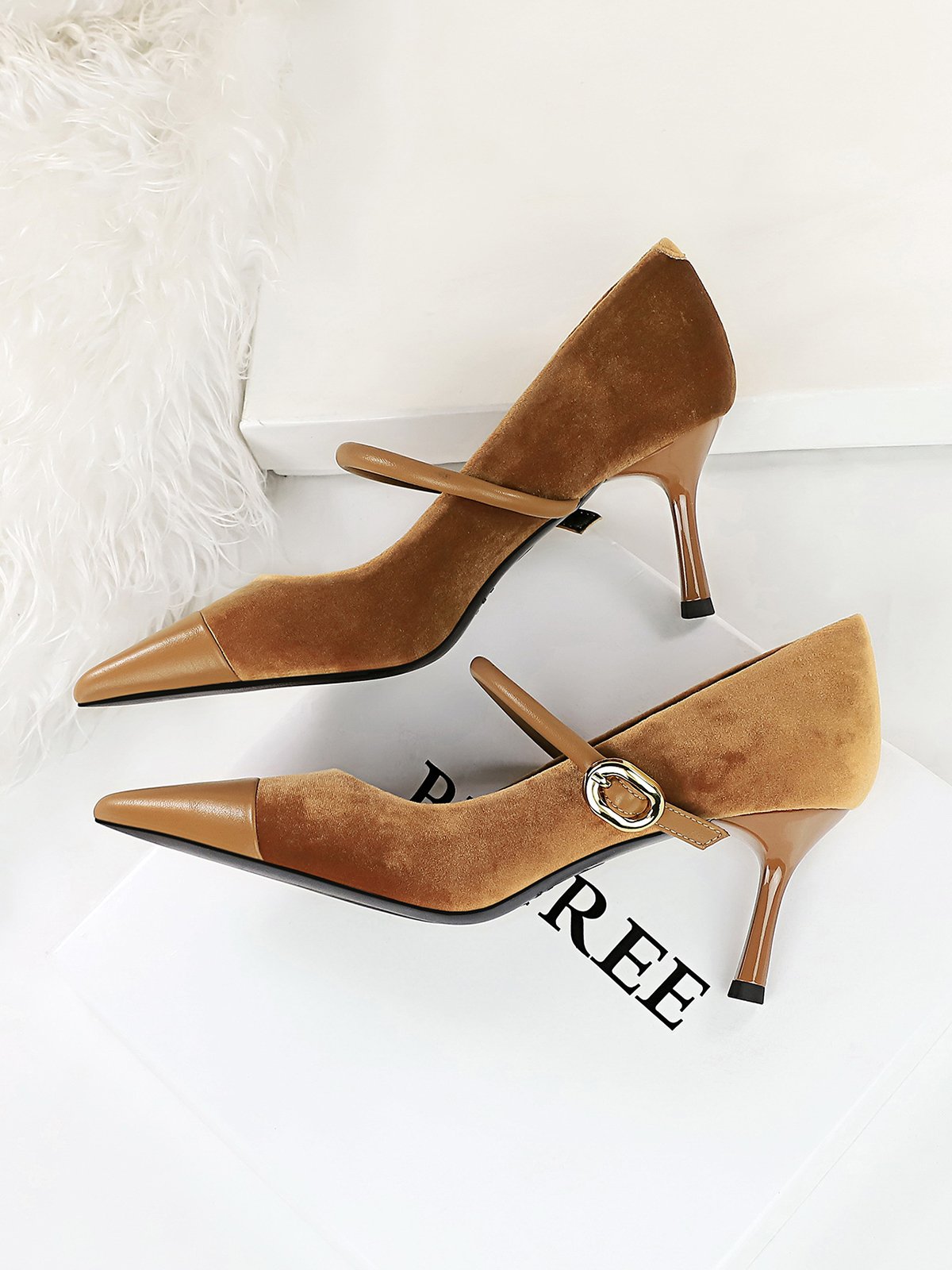 Elegant Plain Height Increasing Adjustable Buckle Block Heel Mary Jane Split Joint